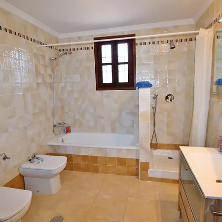 Villa El Crucero With Pool And Jacuzzi Spainsunrentals 1035
