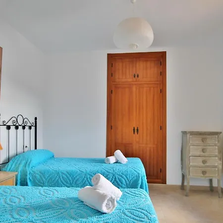 El Crucero With Pool And Jacuzzi Spainsunrentals 1035
